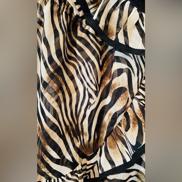 SUZY SHIER women’s tiger pattern top size small - Picture 4 of 5